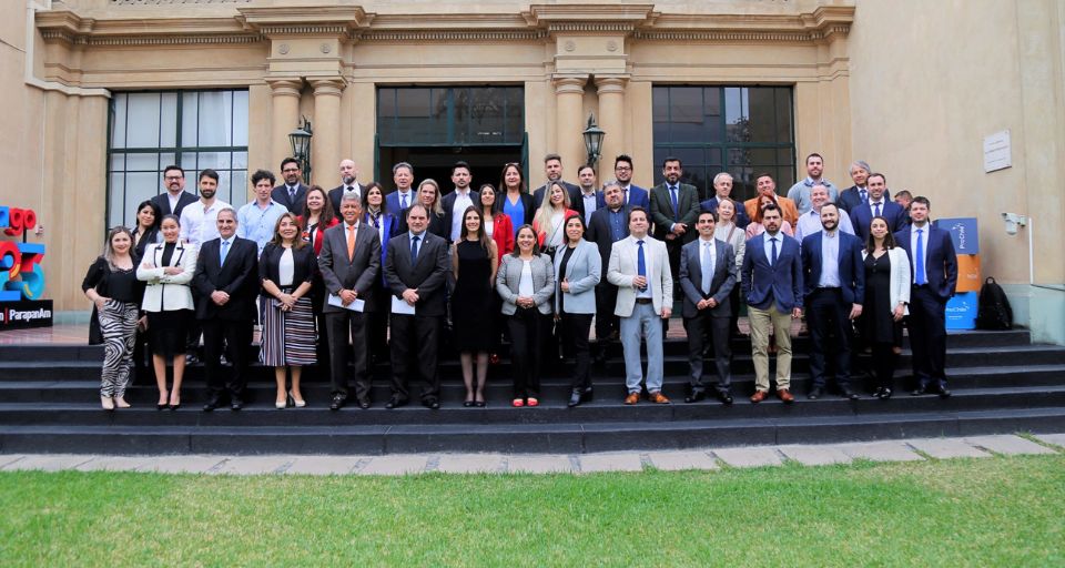 Cámara de Comercio de Santiago lidera misión comercial a P...