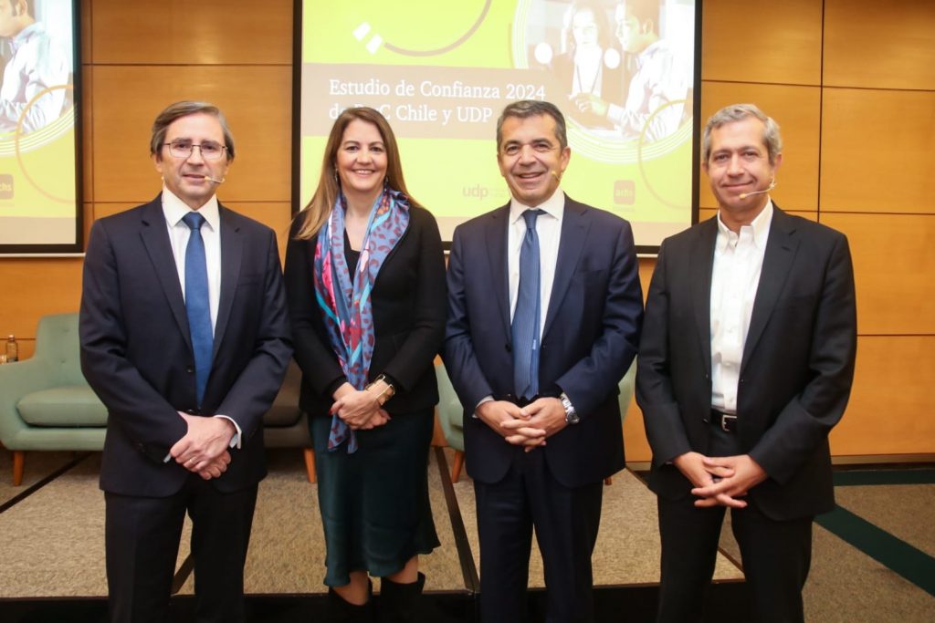 La CCS participa en la Presentación del Estudio de Confianza 202...