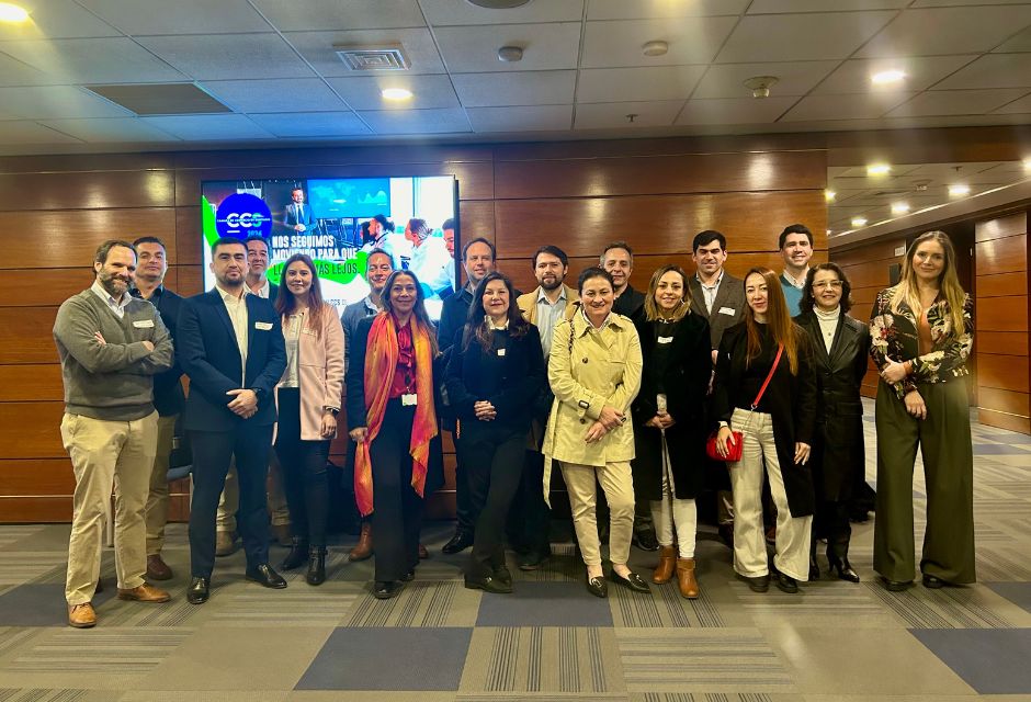 Comité de Compras y Asuntos Corporativos presenta nuevas in...