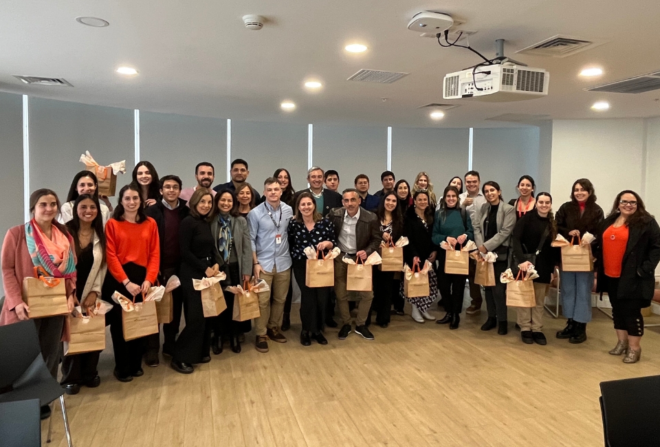 Nueva sesión presencial del Comité de Sostenibilidad en las ofi...