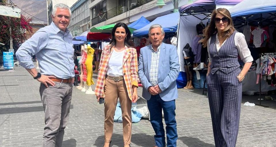 CCS visita a Cámara de Comercio de Iquique