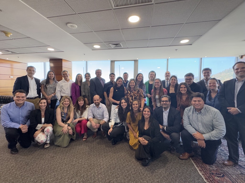 Última sesión del Comité de Sostenibilidad 2024: Un año ...