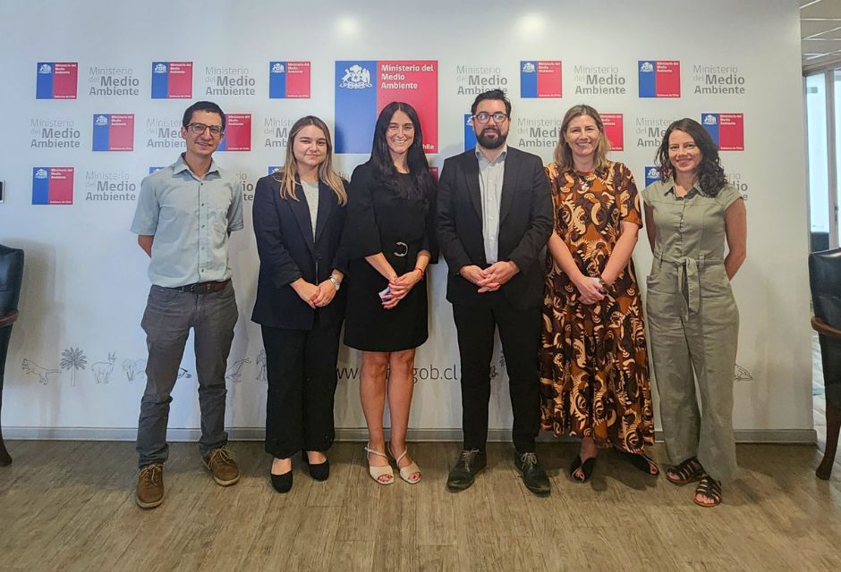 CCS y Subsecretario de Medio Ambiente evalúan avances en Ley REP...